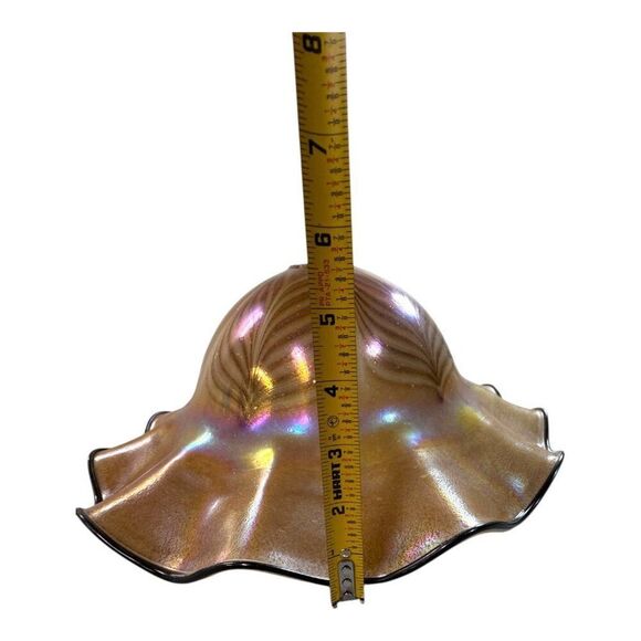 Vintage Large 15" Iridescent Pulled Feather Art Glass Lamp Shade Ruffled Edges - Picture 5 of 11